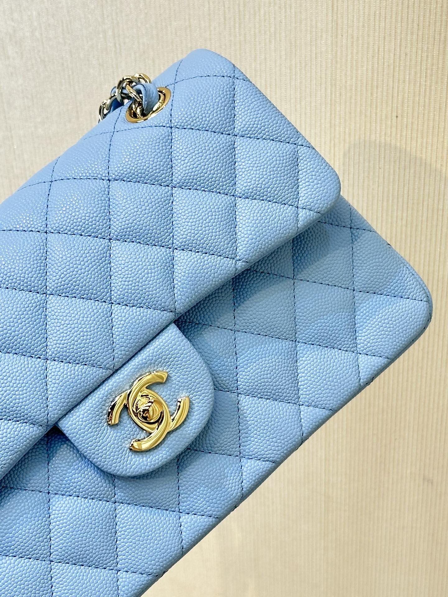 Chanel Caviar Quilted Small Double Flap 23cm