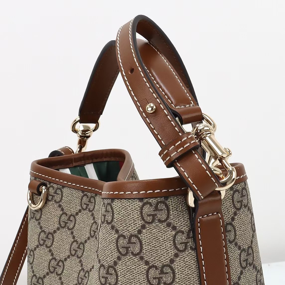 GUCCI GG Small Bucket Bag