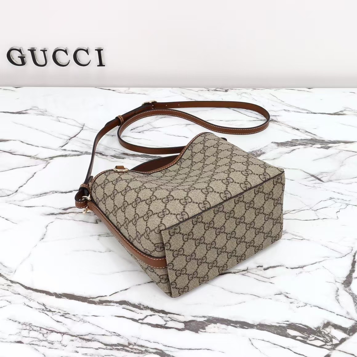 GUCCI GG Small Bucket Bag