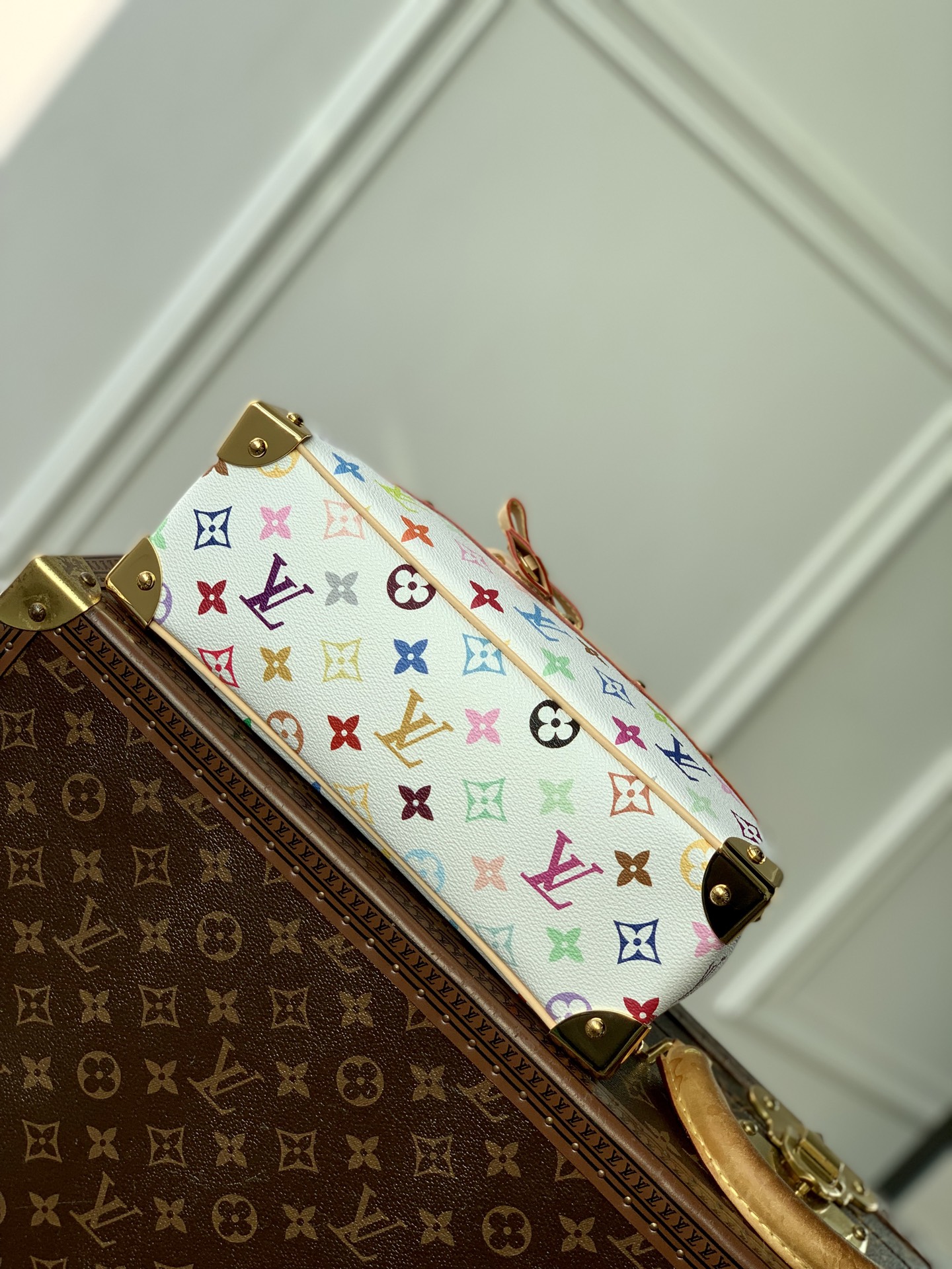 LOUIS VUITTON HANDBAG EAST WEST M13084 LOUIS VUITTON HANDBAG EAST WEST M13084
