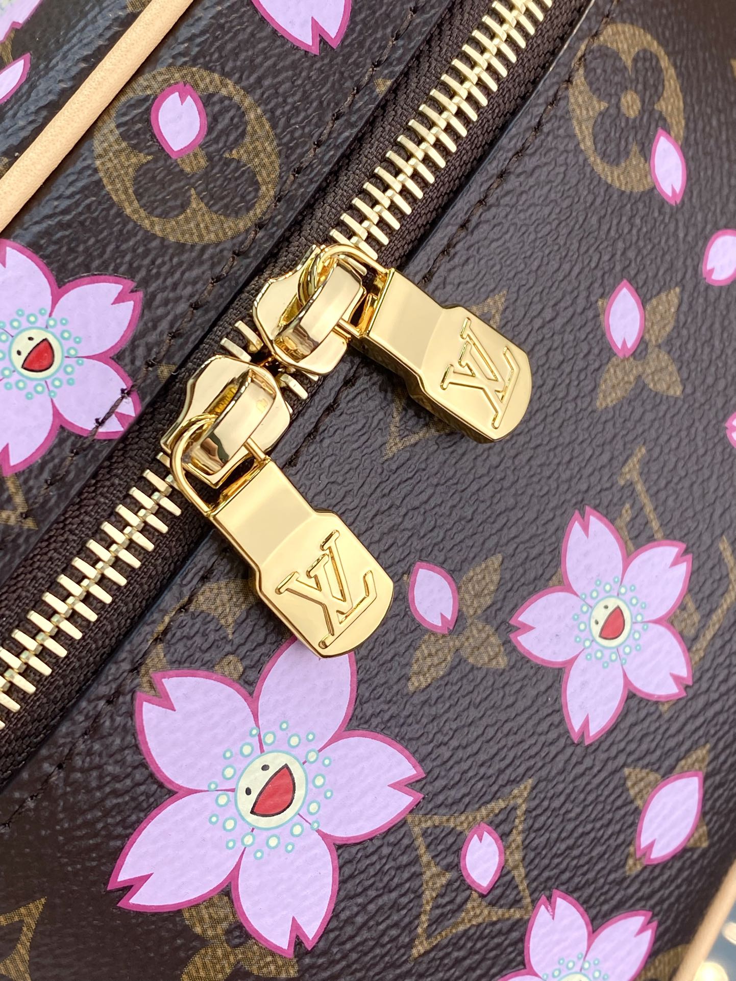 LV xTM NICE LV xTM NICE