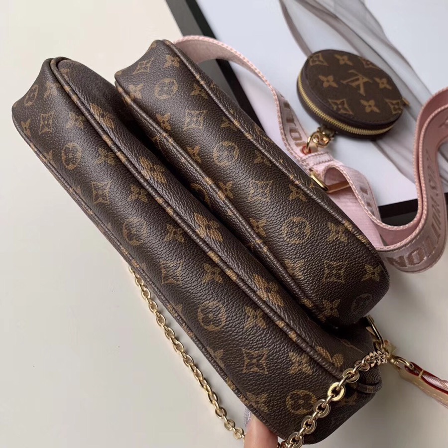 Louis Vuitton Multi Pochette Accessoires M44840 (24 x 13.5 x 4 cm) Louis Vuitton Multi Pochette Accessoires M44840 (24 x 13.5 x 4 cm)