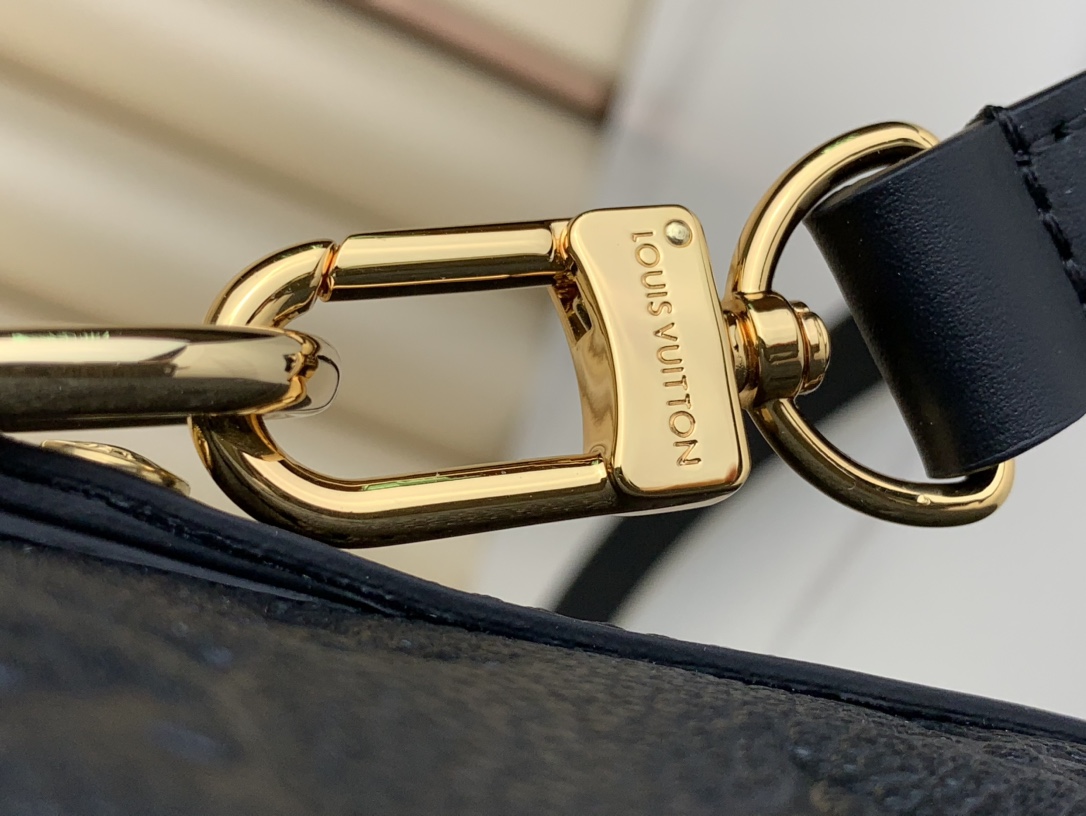 Louis Vuitton Speedy Soft 30 M47186 Louis Vuitton Speedy Soft 30 M47186