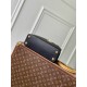 LOUIS VUITTON M48865 (27 x 17.3 x 9 cm) LOUIS VUITTON M48865 (27 x 17.3 x 9 cm)
