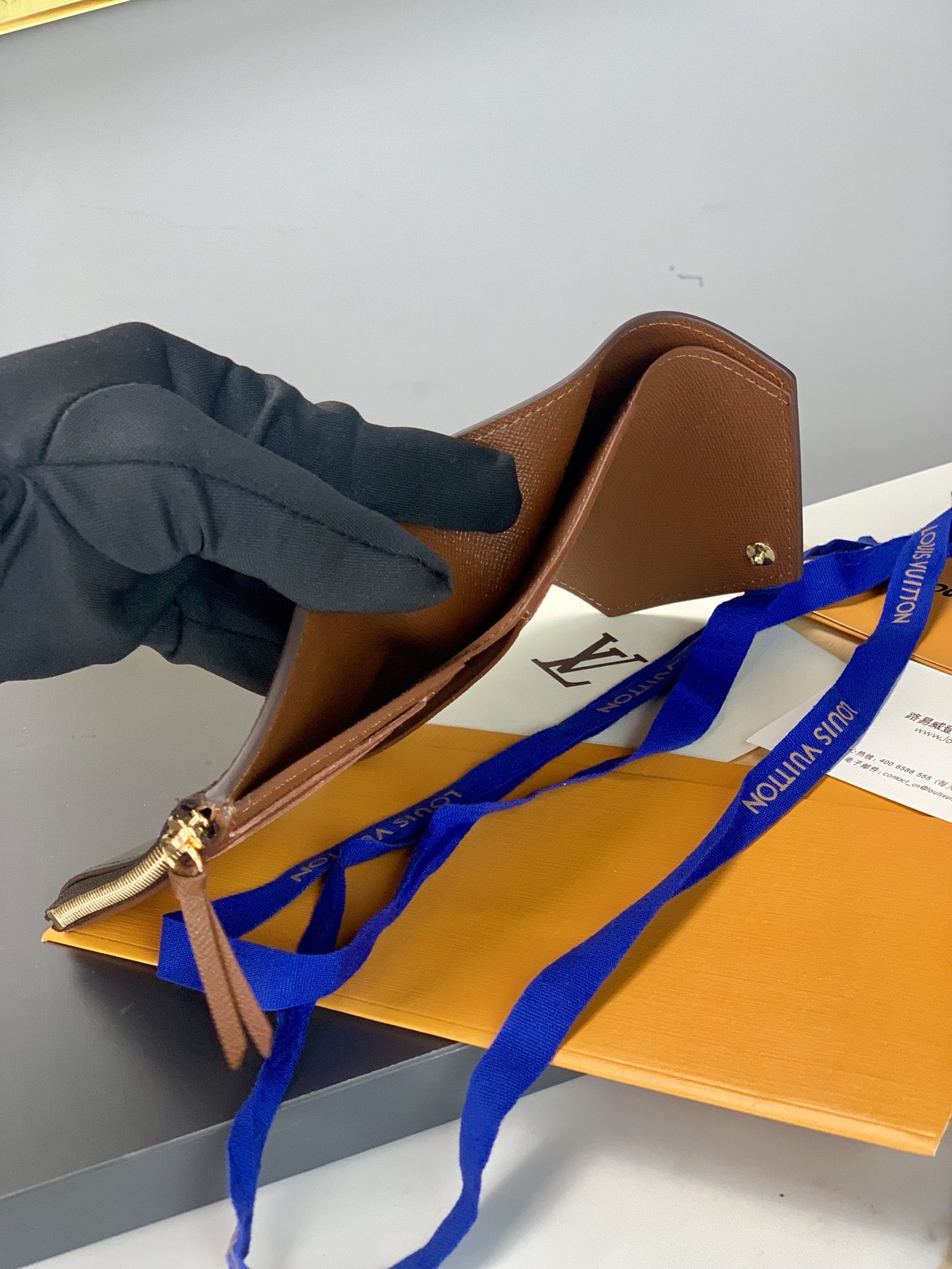 Louis Vuitton M62472 (12cm) Louis Vuitton M62472 (12cm)