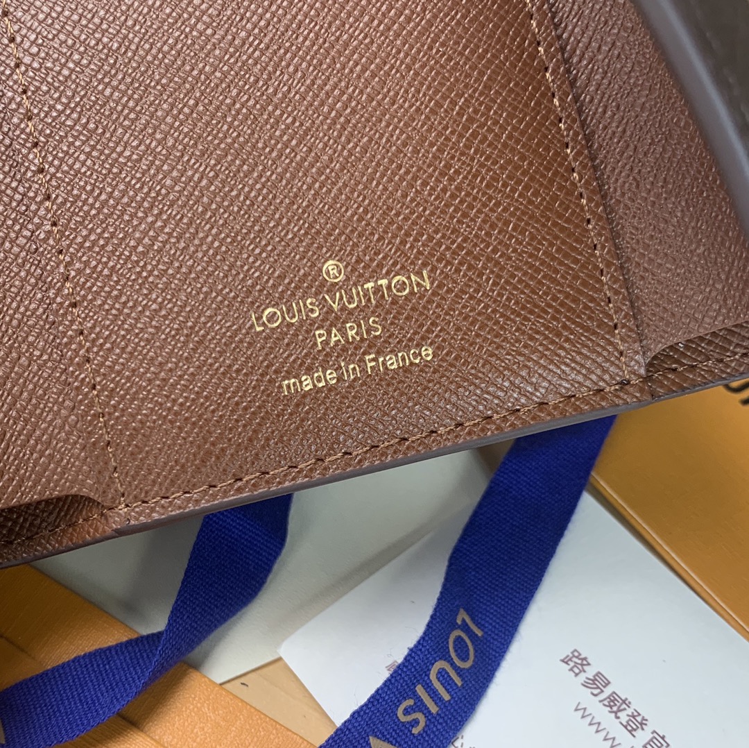Louis Vuitton M62472 (12cm) Louis Vuitton M62472 (12cm)