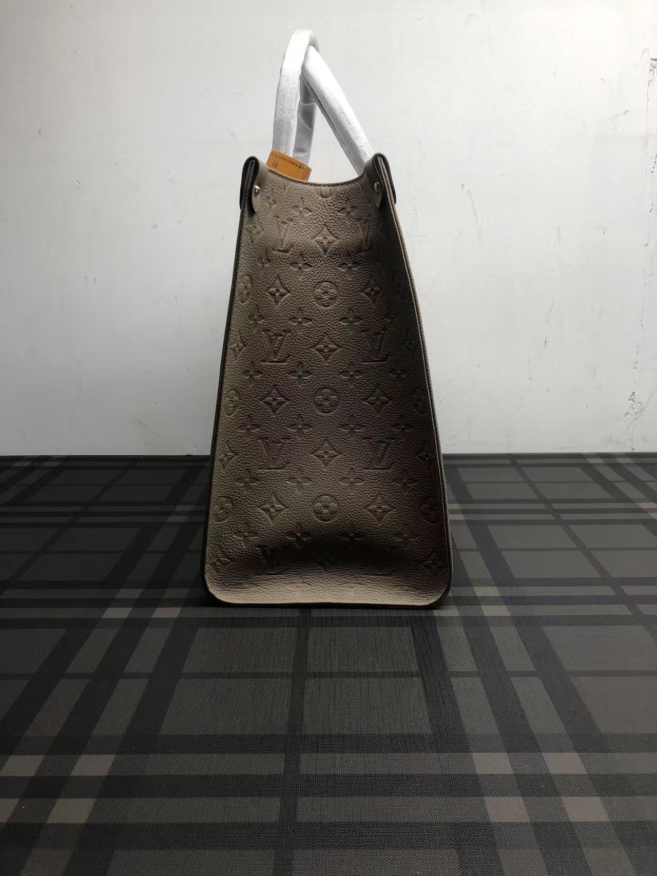 LOUIS VUITTON ONTHEGO GM (41X34X19cm)